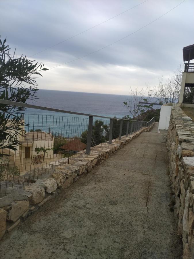 Sfinias Apartments Kaloi Limenes Exterior foto